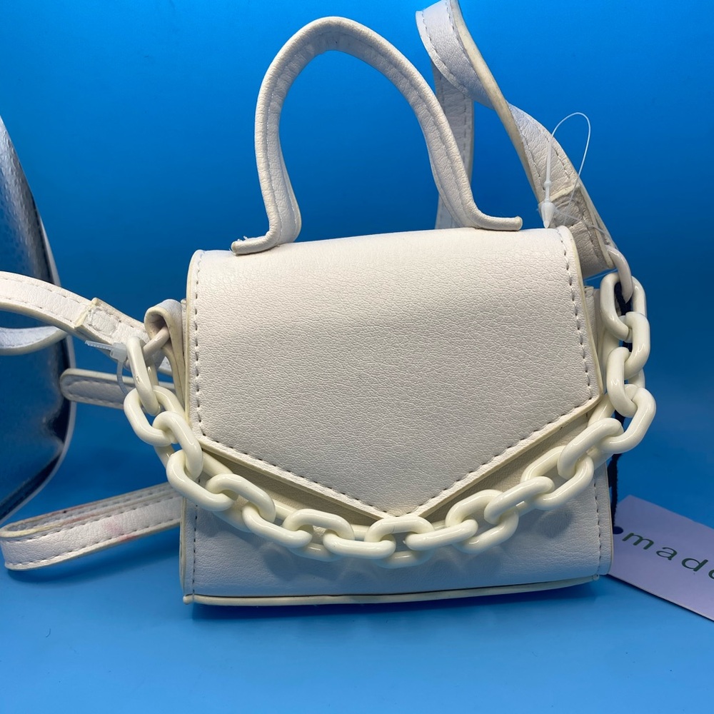 Madden Girl White Crossbody Tiny Purse NWT